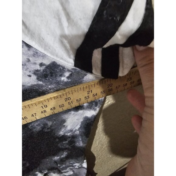 NoBo No Boundaries Black White Tie Dye T-shirt Junior Women's XXXL 3XL - Picture 5 of 5